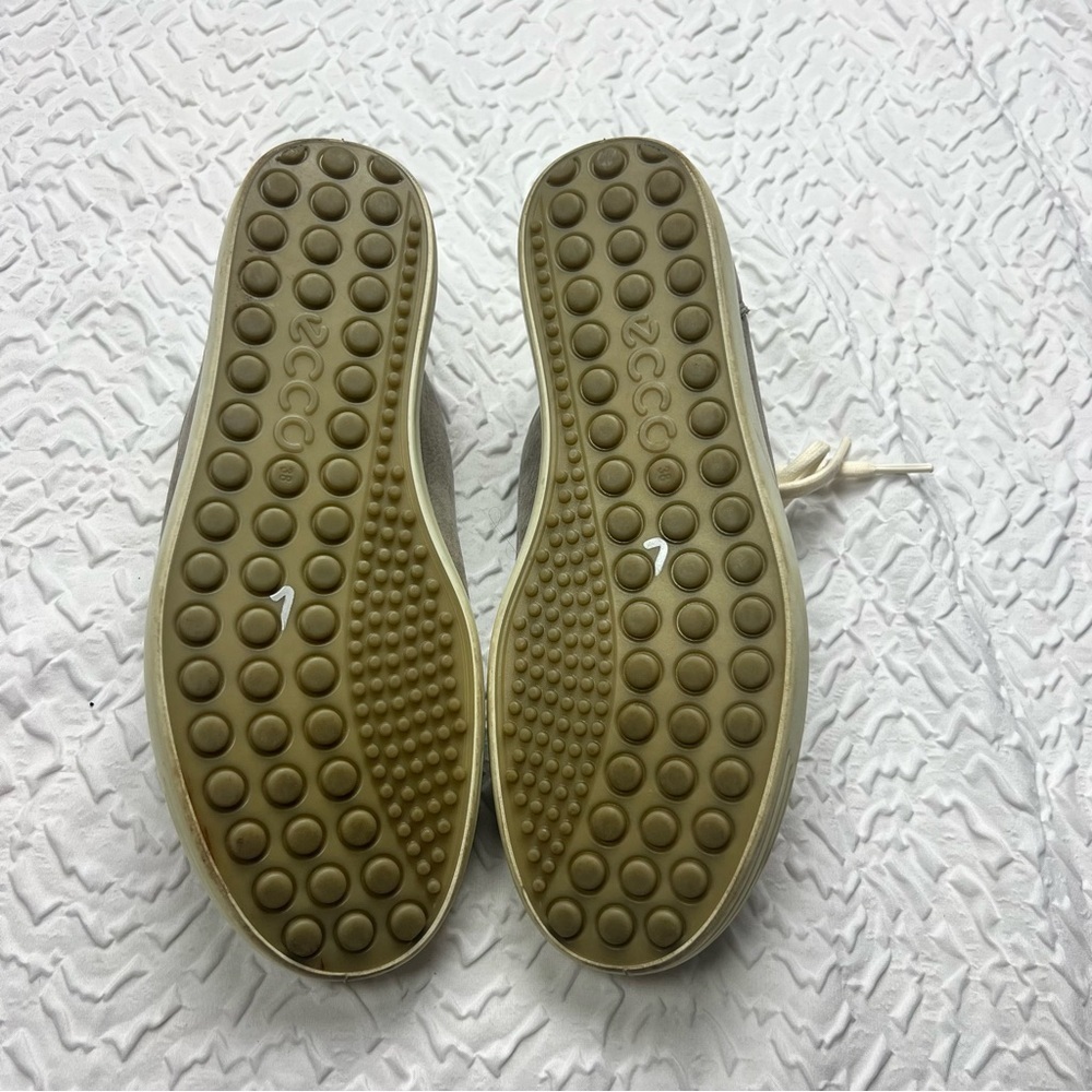 ECCO Gray Removable Insole Comfort Soft 7 Round Toe Lace-Up Leather Sneakers - Picture 9 of 10